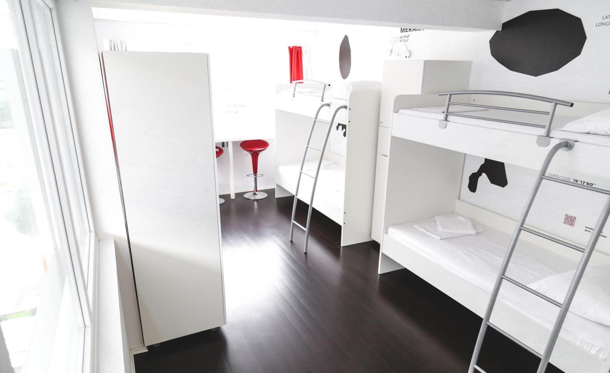 Design Hostel 101 Dalmatinac Сплит Екстериор снимка