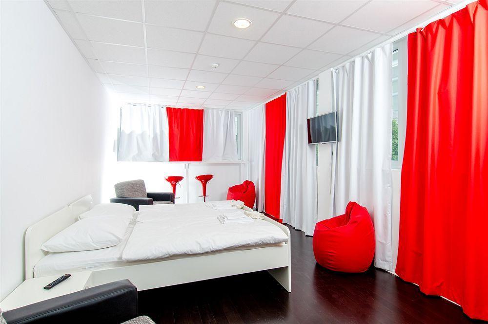 Design Hostel 101 Dalmatinac Сплит Екстериор снимка